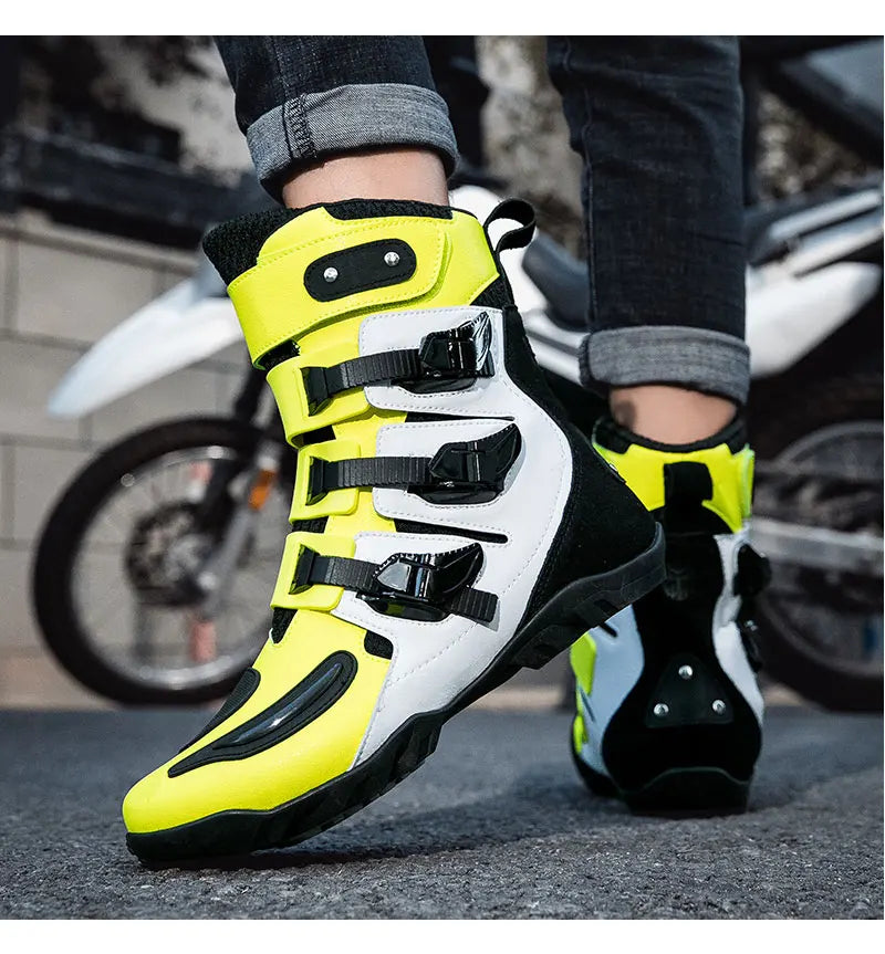 New Motorcycle Boots Men's Outdoor Sports Motocross Protective Boots Motos Slip Resistant Riding Shoes Motorcycle Accessories