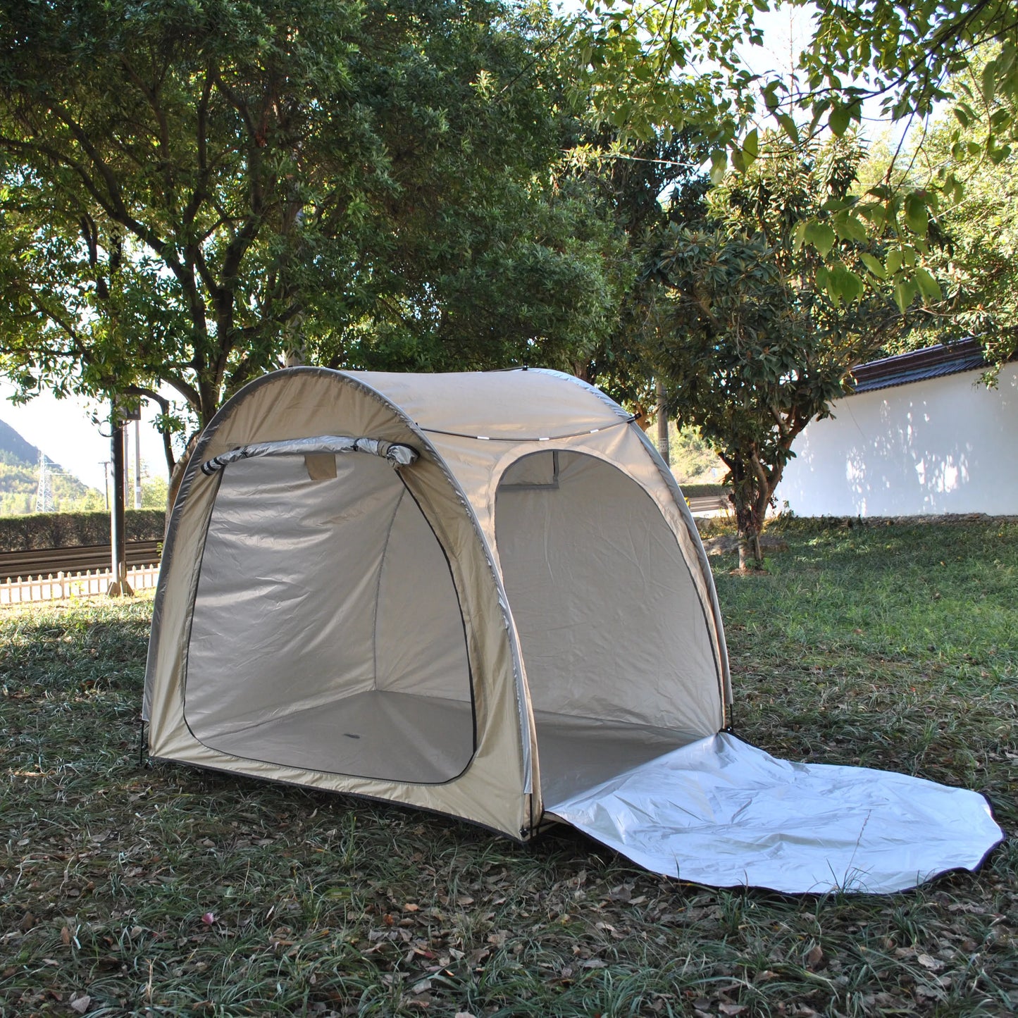 CZX-827 Advanced Bike Tent Bike Storage Shed tent,4 bikes storage tent,4 bikes tent,2 doors bigger cot bed tent,motorcycle tent