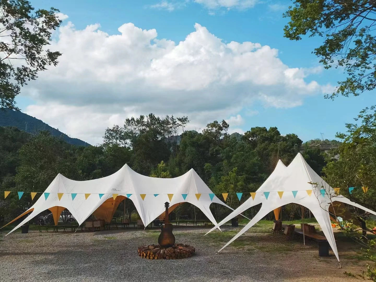 Hump Tent Octopus Shape Waterproof Sunscreen,Cloud Top Canopy Large Space Multiple Sizes Thick Oxford,for Camping Wedding Party