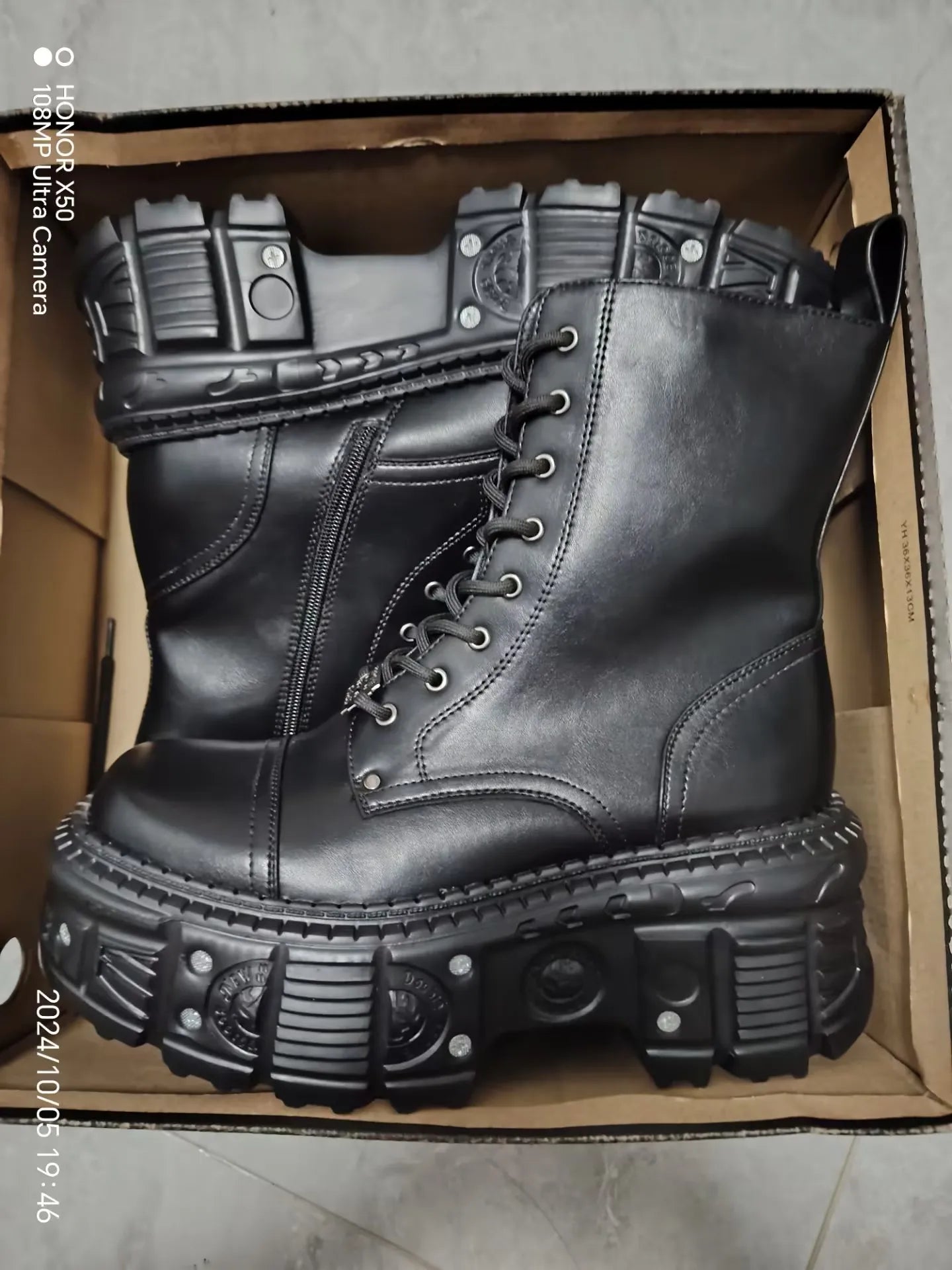 Women Omet Dark Motorcycle Heavy Metal Platform Cross-border Boots 2024 Spring New Female Punk Small Leather Men Shoes