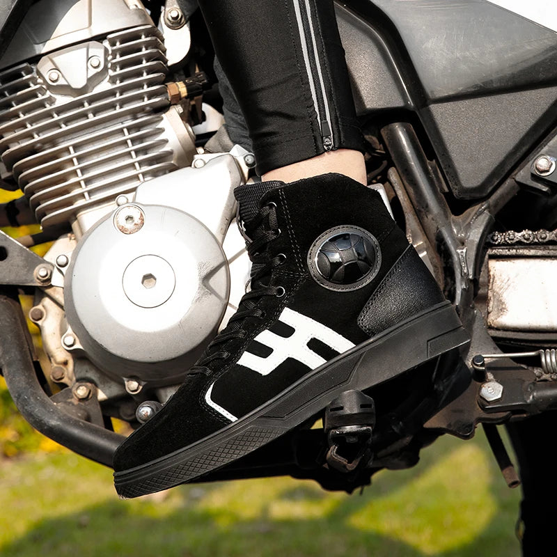 NEW Men's Leather Motorcycle Shoes Anti Slip Wear-resistant Motos Protective Boots Breathability Motocross Racing Riding Shoes