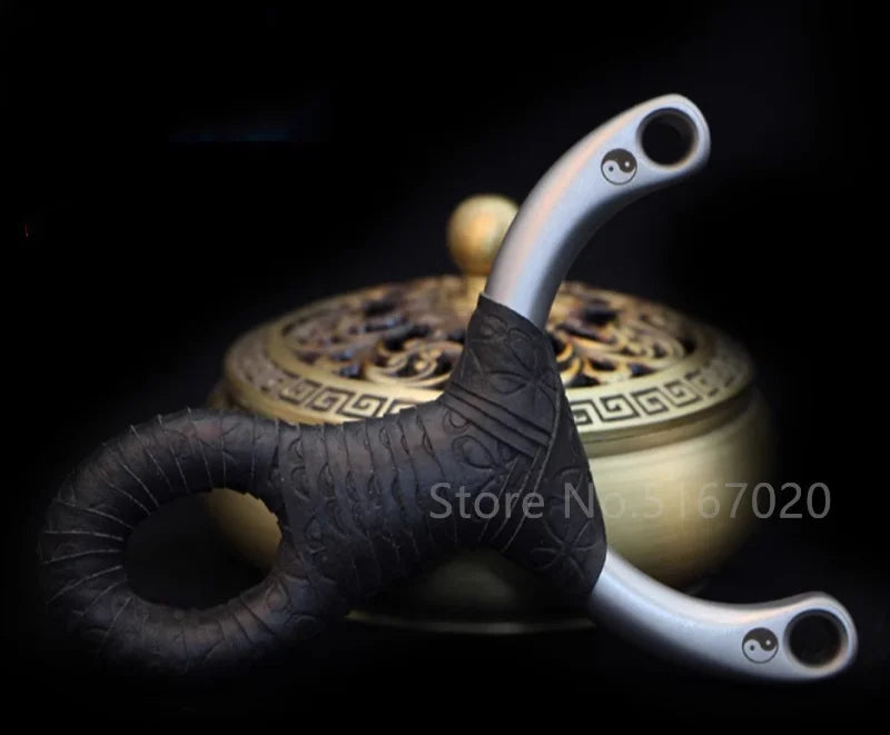 Professional 304 Stainless Steel Slingshot with Flat Rubber Band for Outdoor Hunting Catapult Competitive Shooting