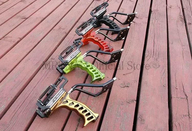 Green/Red Laser Slingshot Black Red Hunting Bow Slingshot Fishing Outdoor Powerful Slingshot Catapult Slingshot Shooting Caza