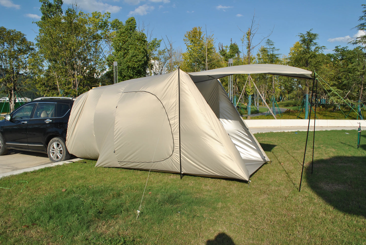 camping tent big space with rainfly, hatch back camping tent for 5 person, tailgate camping tent for suv with 4 poles, car tent