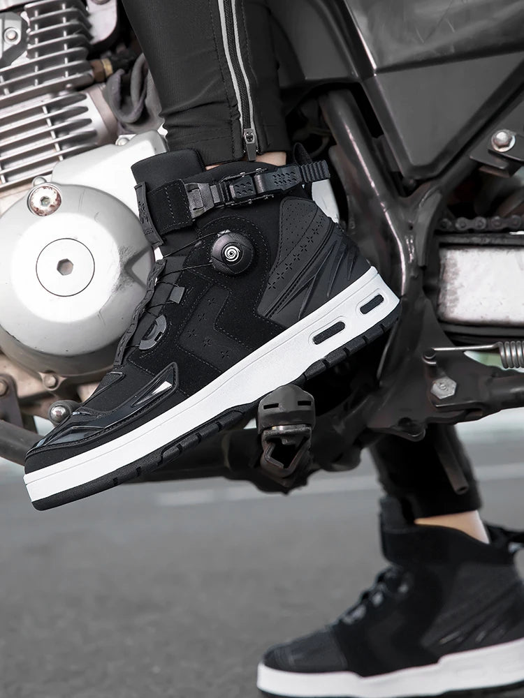 New Men's Motorcycle Boots Ankle Motocross Racing Shoes black Breathable Biker Boots Anti-slip Shoes Leather Motorcyclist Boots