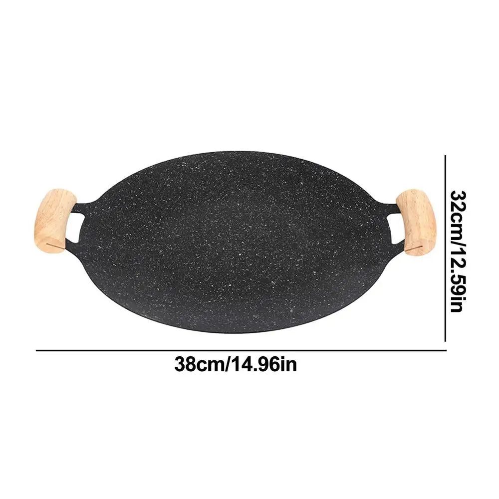BBQ Grill Pan Non Stick Cast Iron Baking Pan Frying Pan with Wooden Handle Griddle Grill Pan Camping Stove Plate outdoor cooking