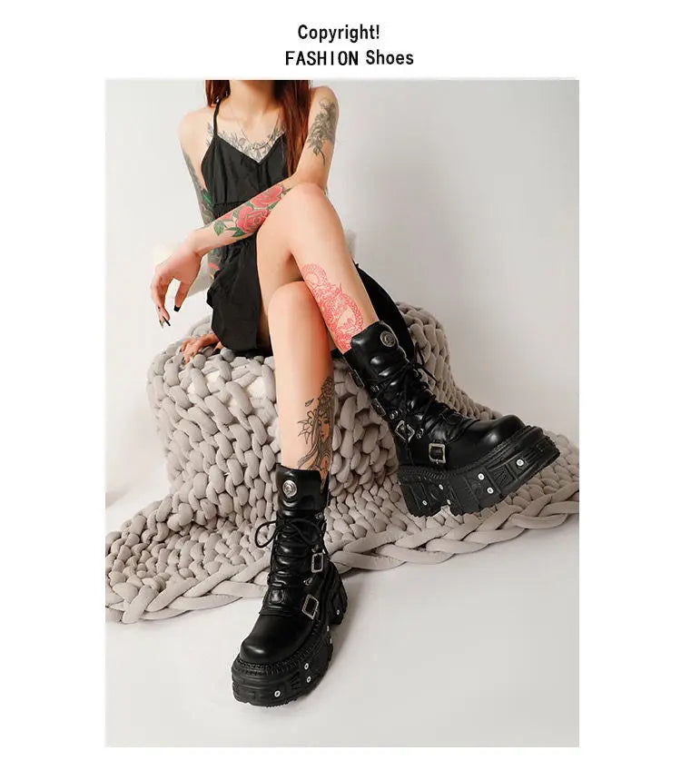 Women's 2025 New Niche Internet Celebrity Muffin Platform Locomotive Punk Goth Lace-up Medium Boots