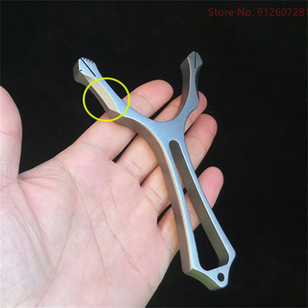 High-quality Outdoors Titanium Alloy Hunting Slingshot with Flat Rubber Band Shooting Tactical Game Equipment Catapult Toys Bow