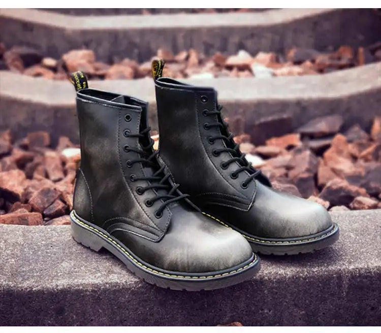 Fashion Men's Boots British Style High Top Casual Sneakers Men Luxury Designer Work Shoes Outdoor Anti slip Motorcycle Boots Mal