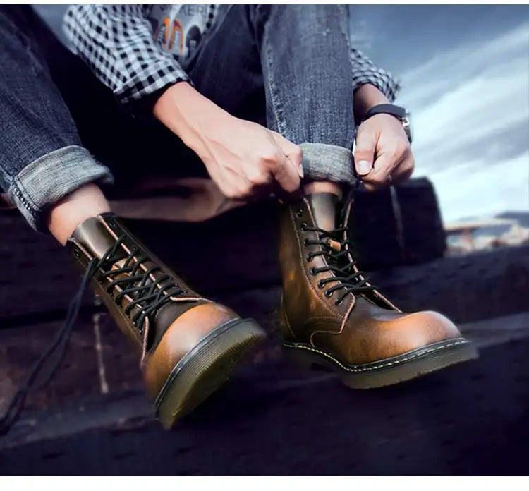 Fashion Men's Boots British Style High Top Casual Sneakers Men Luxury Designer Work Shoes Outdoor Anti slip Motorcycle Boots Mal