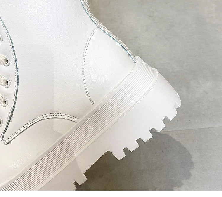 Women Knee High Boots Thick Sole Punk Style Women Motorcycle Boots Retro Square Heel Lace Up Women Boots Black White Botas Mujer