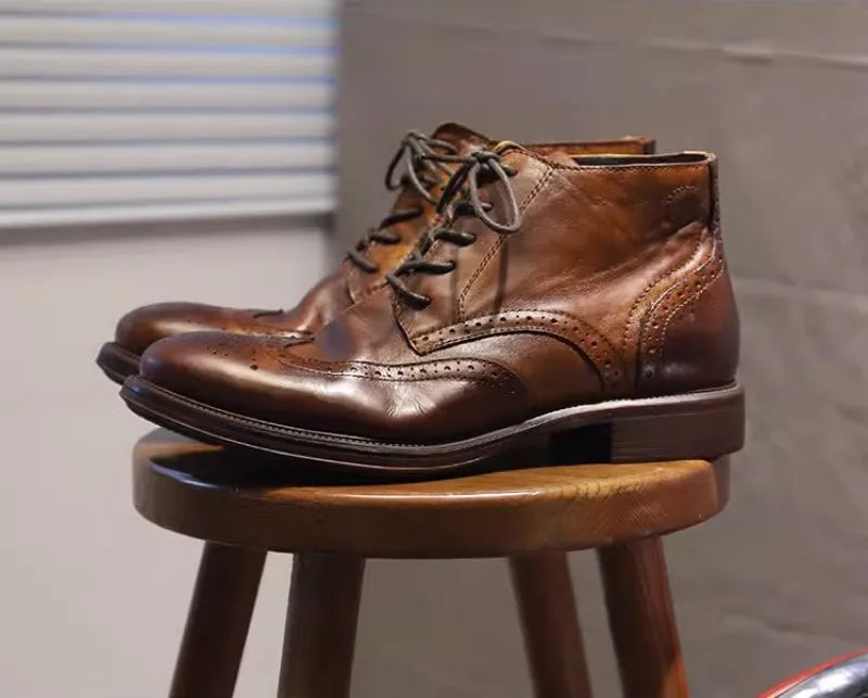 Casual Handmade Vintage Cowhide Genuine Leather Short Boots Men Carving Design High Top Cargo Shoes Men Lace Up Motorcycle Boots