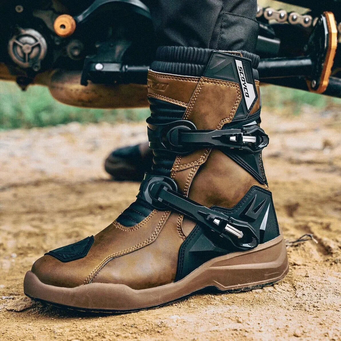 Scoyco Enduro Motorcycle Boots Waterproof Motorcyclist Botas Brown Leather Motocross Boots Off Road Racing Black For Men Knight