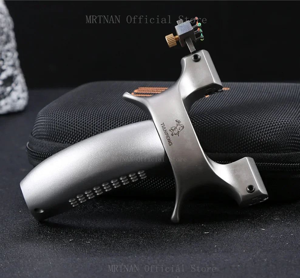 Powerful Metal Slingshot Precise Aiming Catapult Outdoor Hunting Shooting Slingshot Rubber Band Outdoor tool