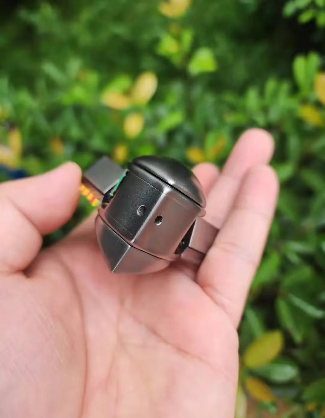 High Quality Titanium Alloy Slingshot Folding Bow Flat Rubber Band Catapult Outdoor Hunting Competition Practice Shoot Hunting