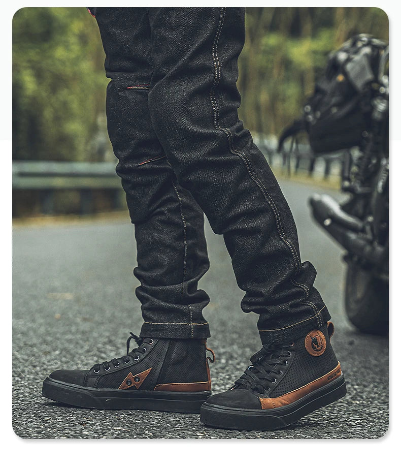 Boots for Motorcyclist Man Wear-Resistant Men and Momen For 4 Season Botas De Moto Motorcycle Shoes Riding boots Breathable