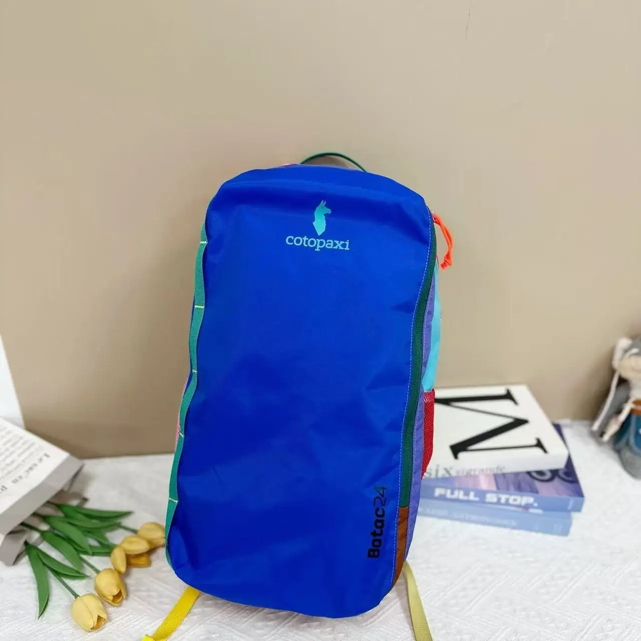 24L Alpaca 28L Hiking Backpack, Lightweight Travel Daypack for Trekking, Large Capacity Dopamine Sports Rucksack for Men & Women