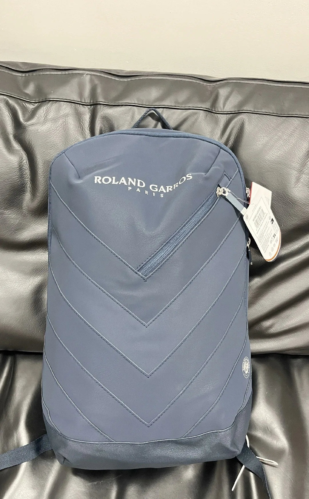 2024 Wilson Tennis Racket Backpack French Open Super Tour Tennis Racket bag Soft Leather 2PK Streamlined Tennis Bag Thermoguard