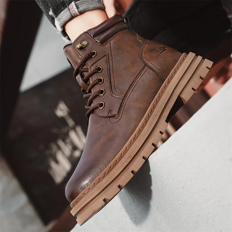 New Autumn Winter Men High Top Shoes Fashion Motorcycle Boots Outdoor Leisure Ankle Boots Comfortable Man Lace-Up Botas Sneakers