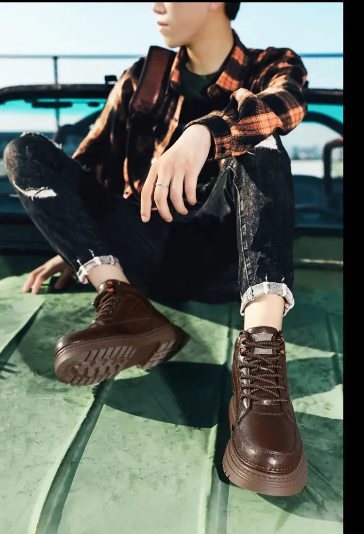 COZOK Men's Shoes Genuine Leather High Top Shoes Male Comfortable Sneakers Motorcycle Boots Male Lace-Up Winter Plush Snow Boots