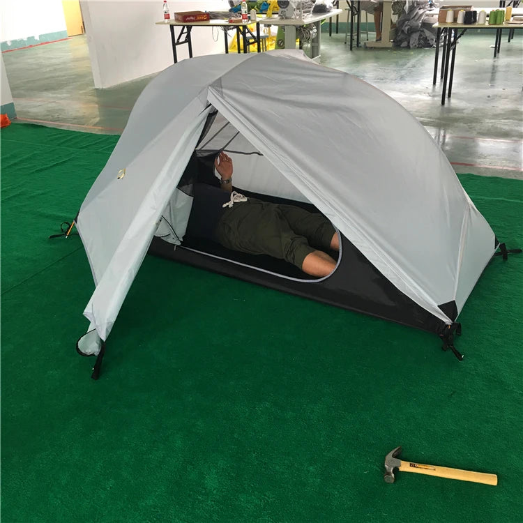 Double Layer 1 Person camping Tent, CZX-217 Waterproof ultralight Lightweight Tents for Mountaineering with Windproof ,