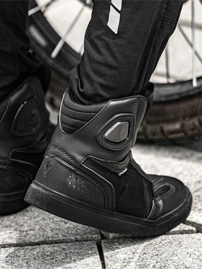 Sulaite Motorcycle Boots Men Waterproof Motorcyclist Boots Black Leather Motocross Boots Breathable Moto Biker Shoes