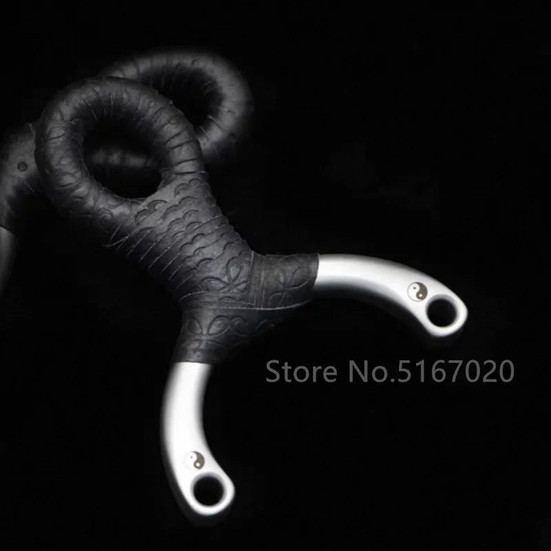 Professional 304 Stainless Steel Slingshot with Flat Rubber Band for Outdoor Hunting Catapult Competitive Shooting