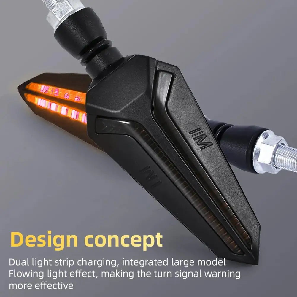 1pcs Motorcycle Solar Warning Light Car Rear Collision Flashing Prevention LED Tail Car LED Light Light Light Strobe Tail I0I1