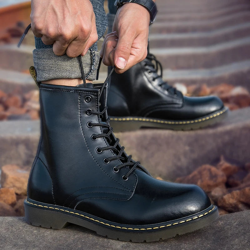 Fashion Men's Boots British Style High Top Casual Sneakers Men Luxury Designer Work Shoes Outdoor Anti slip Motorcycle Boots Mal