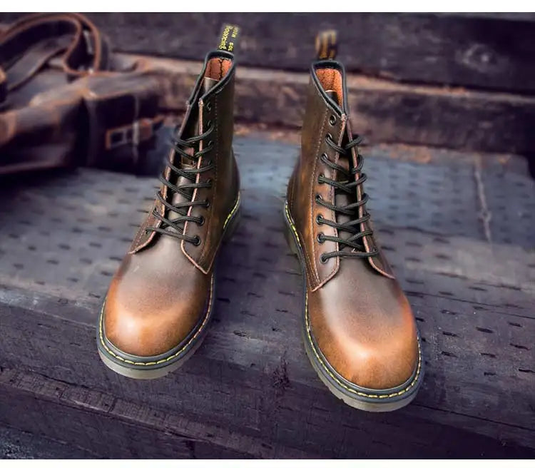 Fashion Men's Boots British Style High Top Casual Sneakers Men Luxury Designer Work Shoes Outdoor Anti slip Motorcycle Boots Mal