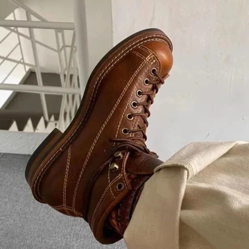 KOWM cowhide Hiking shoes men's trekking boot British ankle casual sneakers trekking shoes thick soled high top motorcycle boots