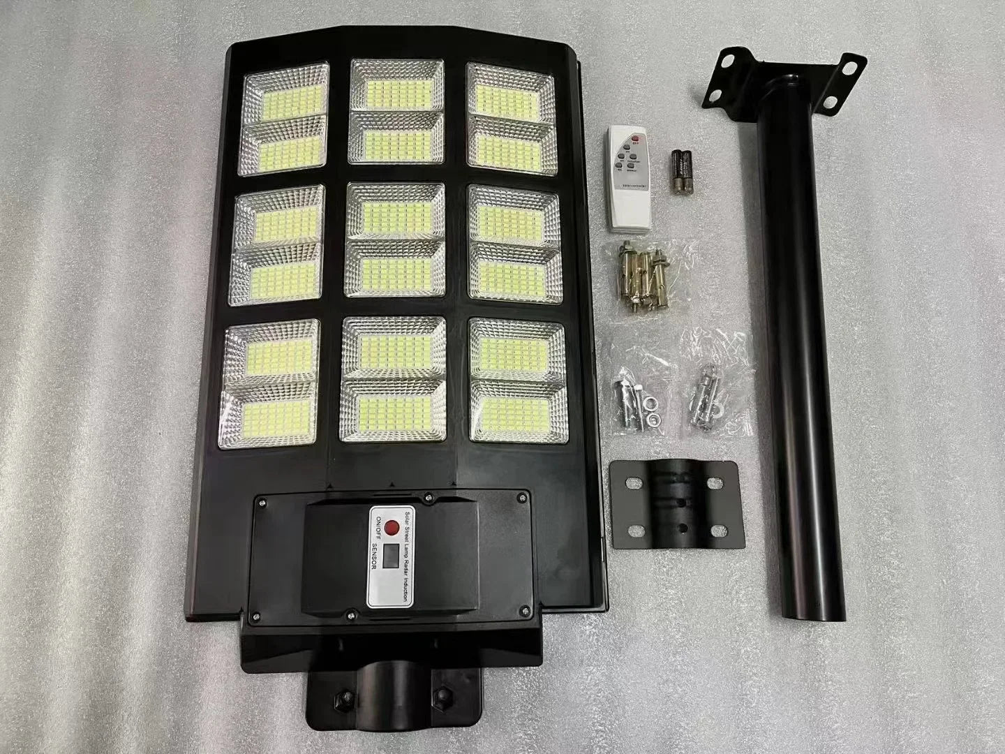 Solar Motion Sensor Street Lights Waterproof 8000LM Outdoor Flood LightsAuto Dusk to Dawn for Garden,Driveway,Yard