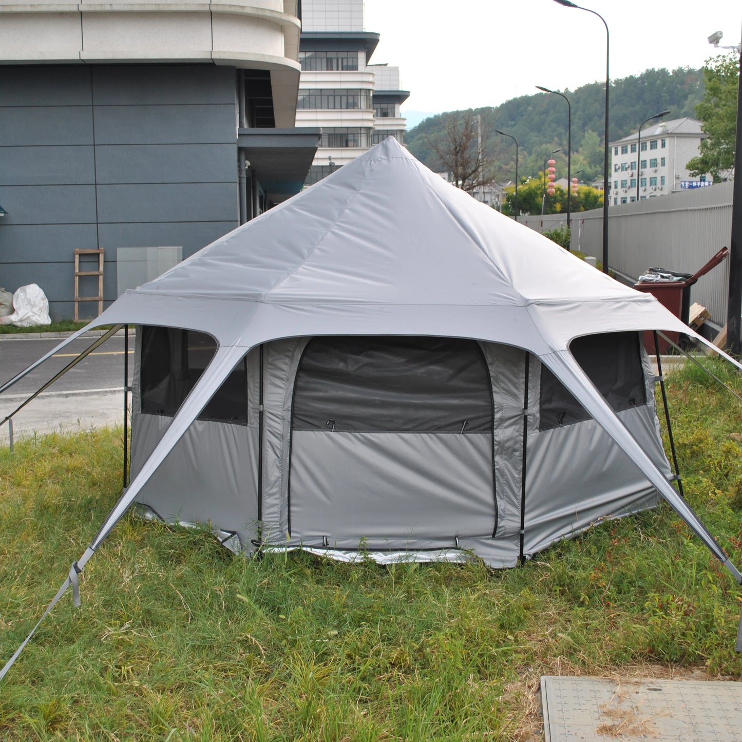 6 Person Bell Tent - Yurts with Stove Jack, Windproof, Breathable Shade, Family Camping Travel, Group Activities