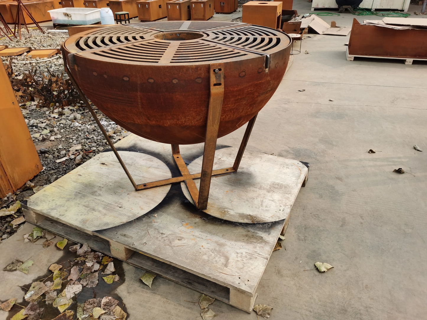 Large Wood Fired Barbecue Charcoal Stainless Cooking Plate BBQ Grill Steel Round Fire Pit Bowl