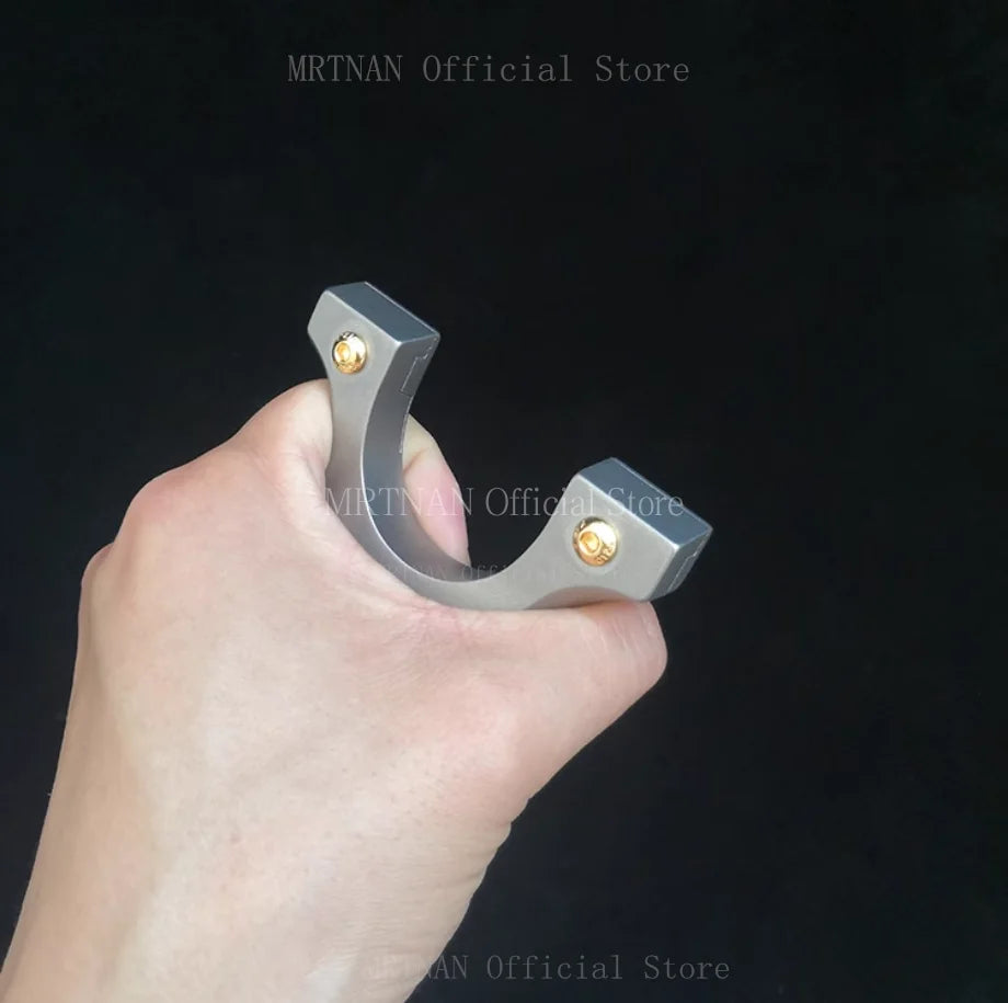 Slingshot Titanium Alloy High Quality Shooting Slingshot Hunting Flat Rubber Band Catapult Outdoor Sports Accessories