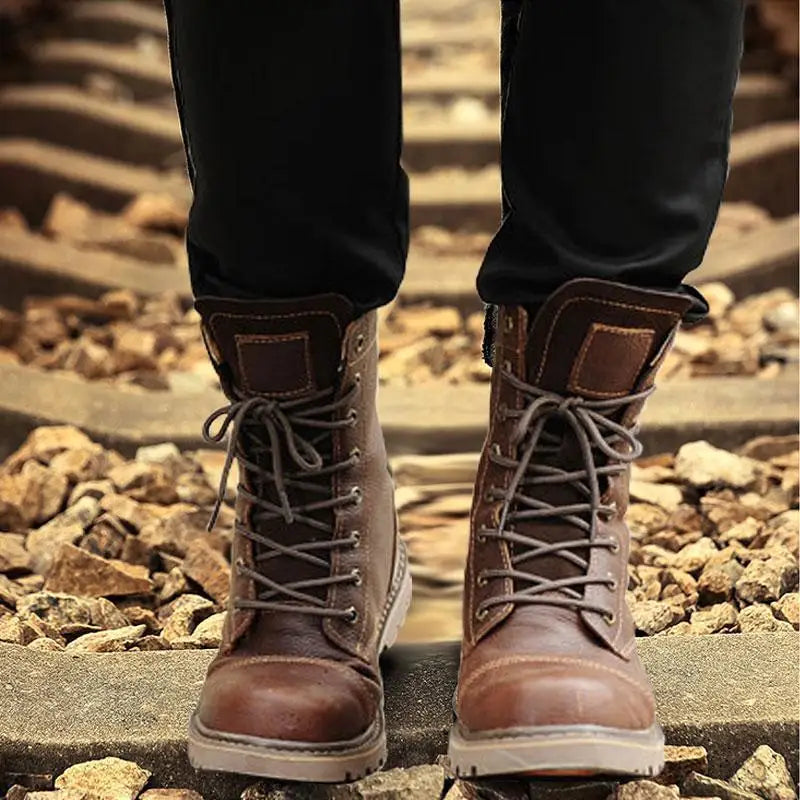 Men's Mid-calf Shoes High Tube Work Shoes Couples Outdoor Motorcycle Boots Large Size Women's Boots Winter Plush Cotton Shoes