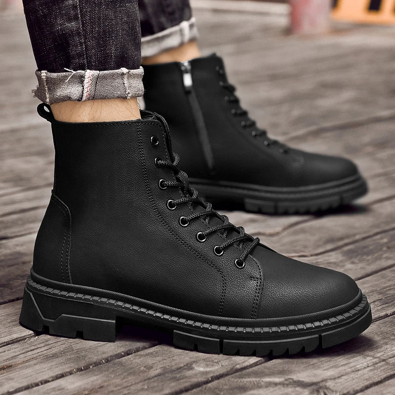 Men's Lace Up Walking Flat Bottom Short Boots Men's Chelsea Boots High-quality Brand Motorcycle Boots New High Top Casual Shoes