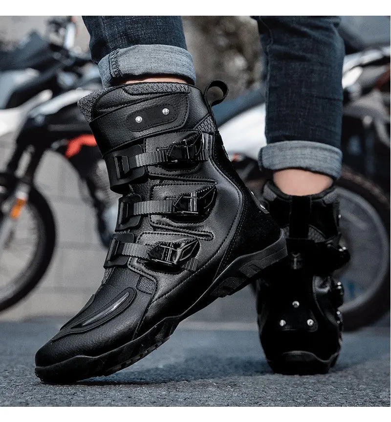 New Motorcycle Boots Men's Outdoor Sports Motocross Protective Boots Motos Slip Resistant Riding Shoes Motorcycle Accessories