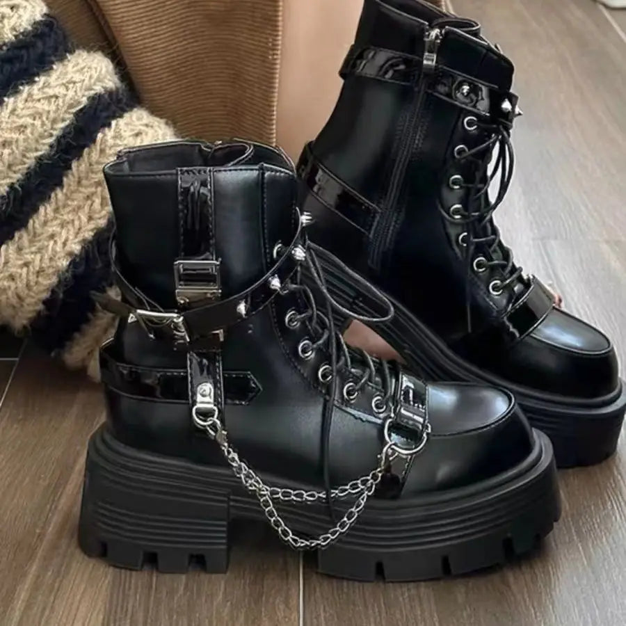 Women's Ankle Boots Fashion Gothic Platform Botas British Short Boot Motorcycle Boots for Women Designer Rivet Punk Boots Botas