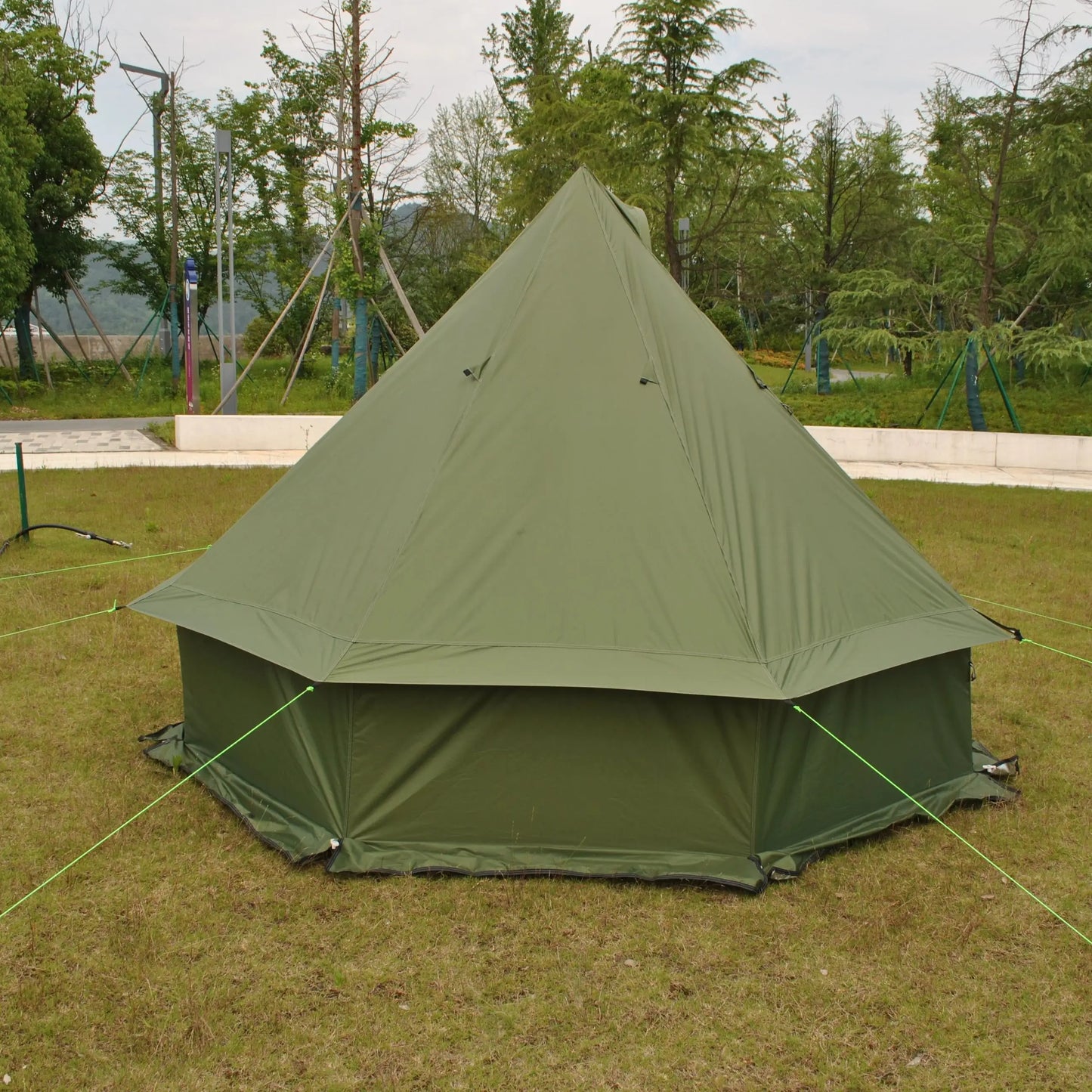 Round  Mongolian Tent for 6-8 Person,Waterproof Traditional Ethnic Design for Glamping, Outdoor Events & Family Camping