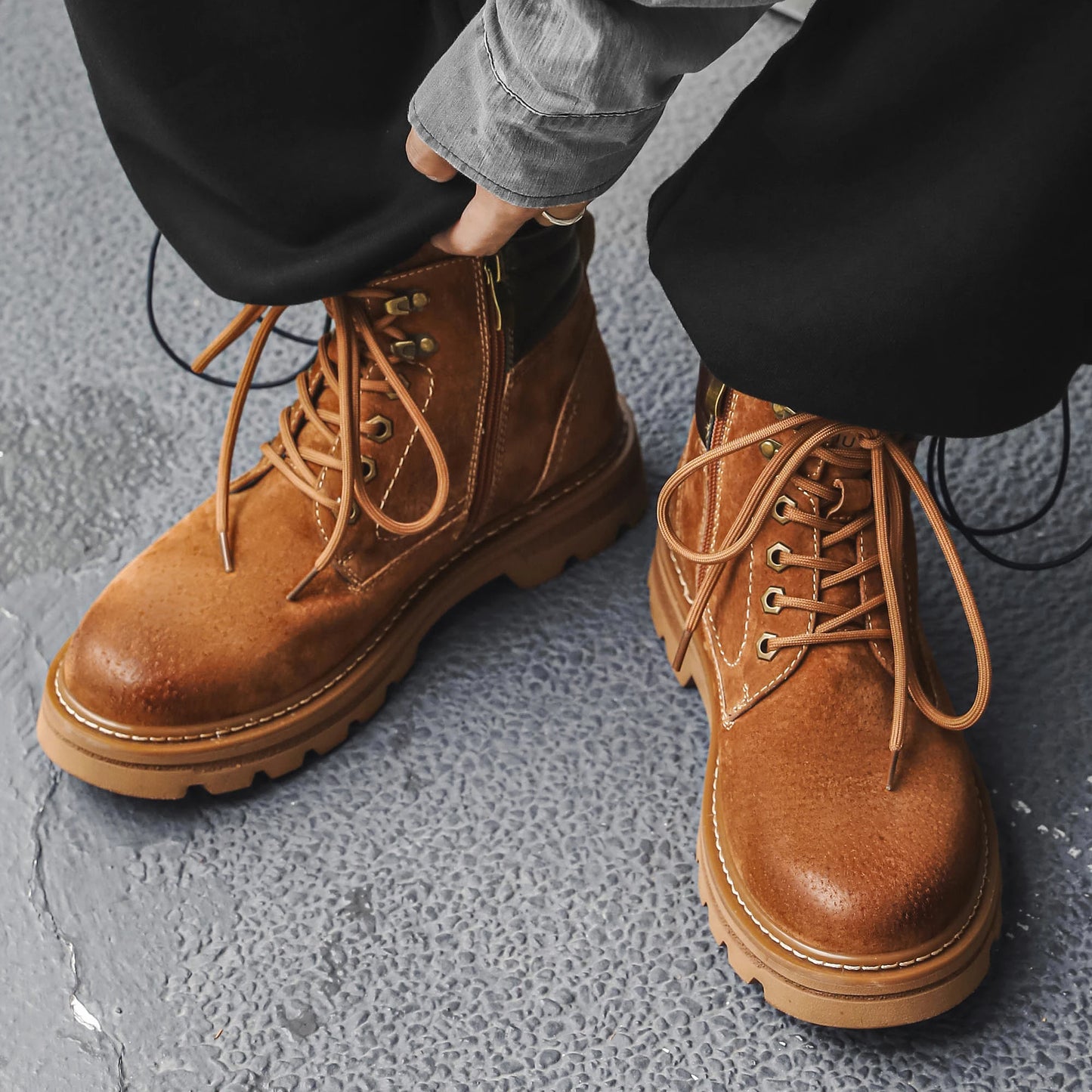 Business Casual British Ankle Boots Male Comfortable Walking Shoes New Leathe Mens Motorcycle Boots Autumn Winter High Top Shoes