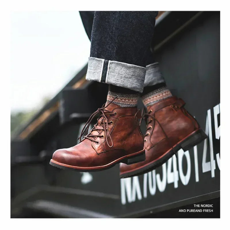 Handmade Leather Men Boots Retro Round Toe Ankle Boots 2025 Autumn Winter Punk Street Style Motorcycle Boots Men Chunky Botines