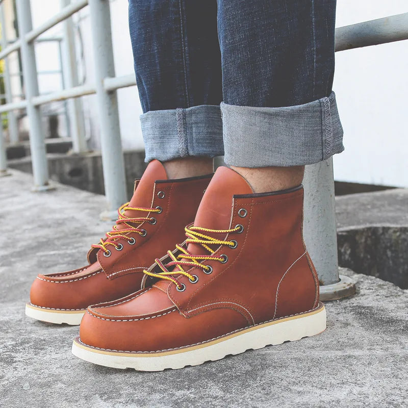 2025 New Spring Round Toe Men Boots Casual Design Boots Vintage Fashion Motorcycle Boots Crazy Brown Boots a055