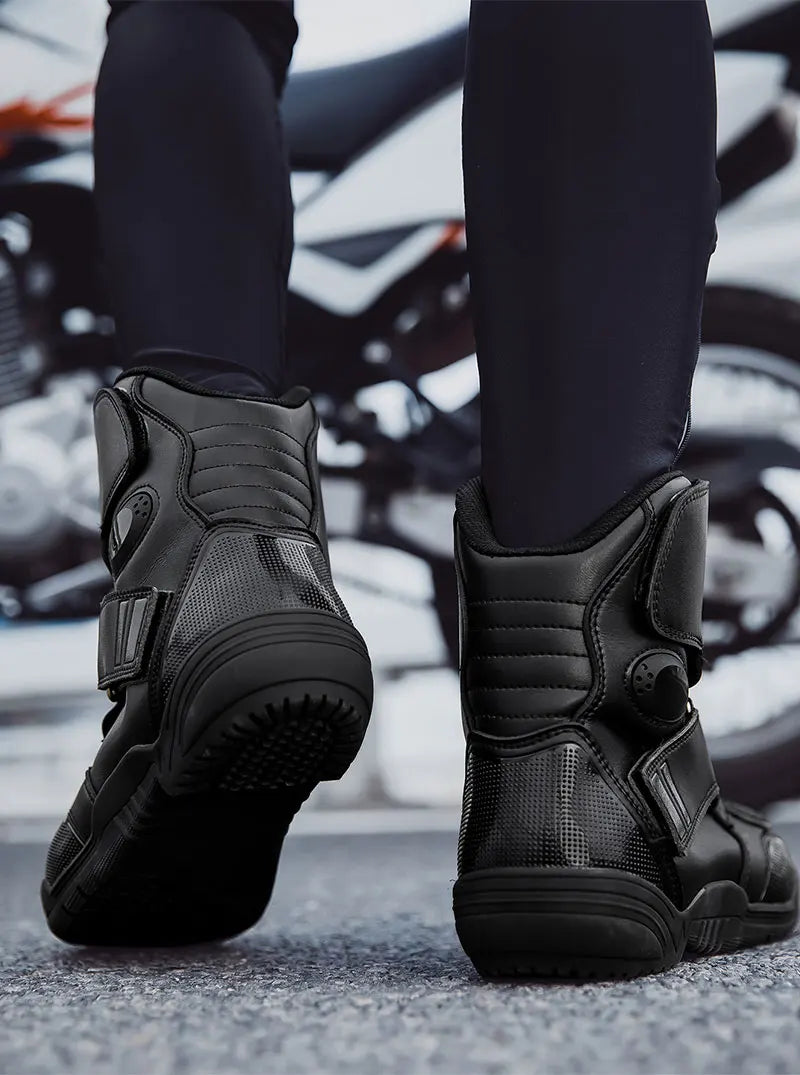 New Motorcycle Boots Men Waterproof Motocross Riding Boot Men's Motorbike Shoes Breathable Anti-slip Motos Protective Boots