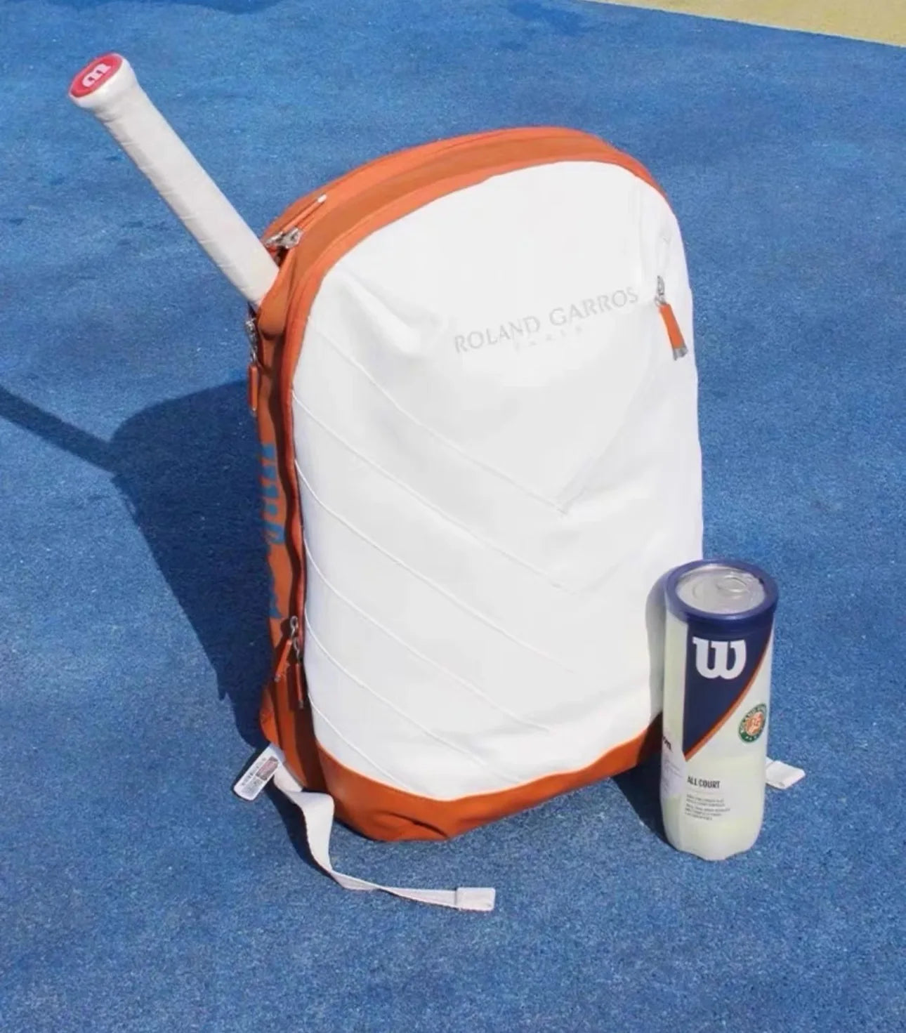 2024 Wilson Tennis Racket Backpack French Open Super Tour Tennis Racket bag Soft Leather 2PK Streamlined Tennis Bag Thermoguard