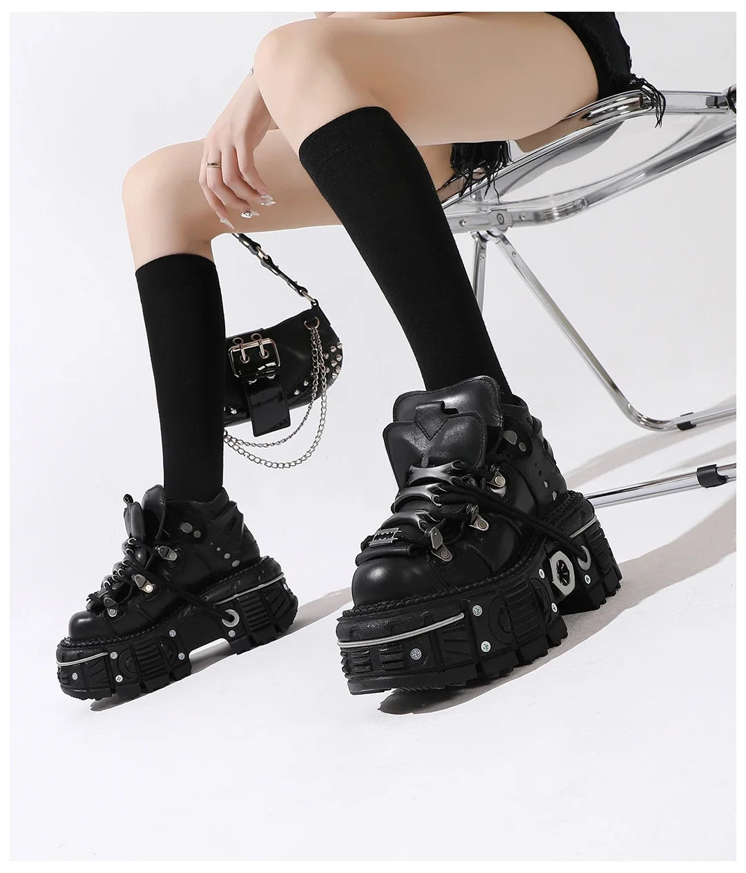 Retro Men's Motorcycle Boots Fashion Punk Rock Round Toe Leather Shoes Platform Metal Decoration Design Y2k Gothic Skull Boots