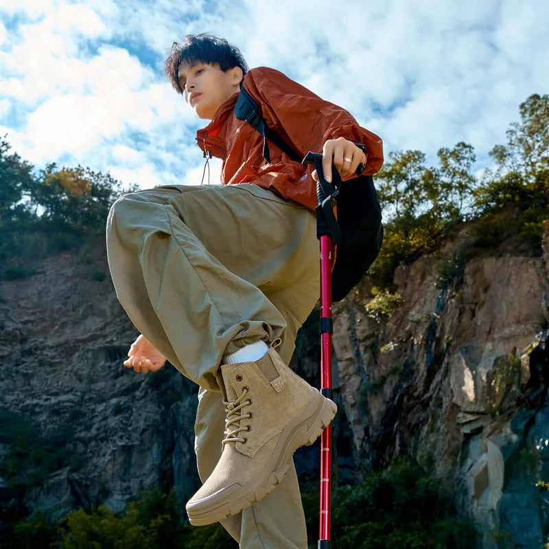 Non-slip Man Ankle Botas Non-Slip Outdoor Motorcycle Boots Versatile Leisure Snow Boots Street Style Mens Leather High Top Shoes