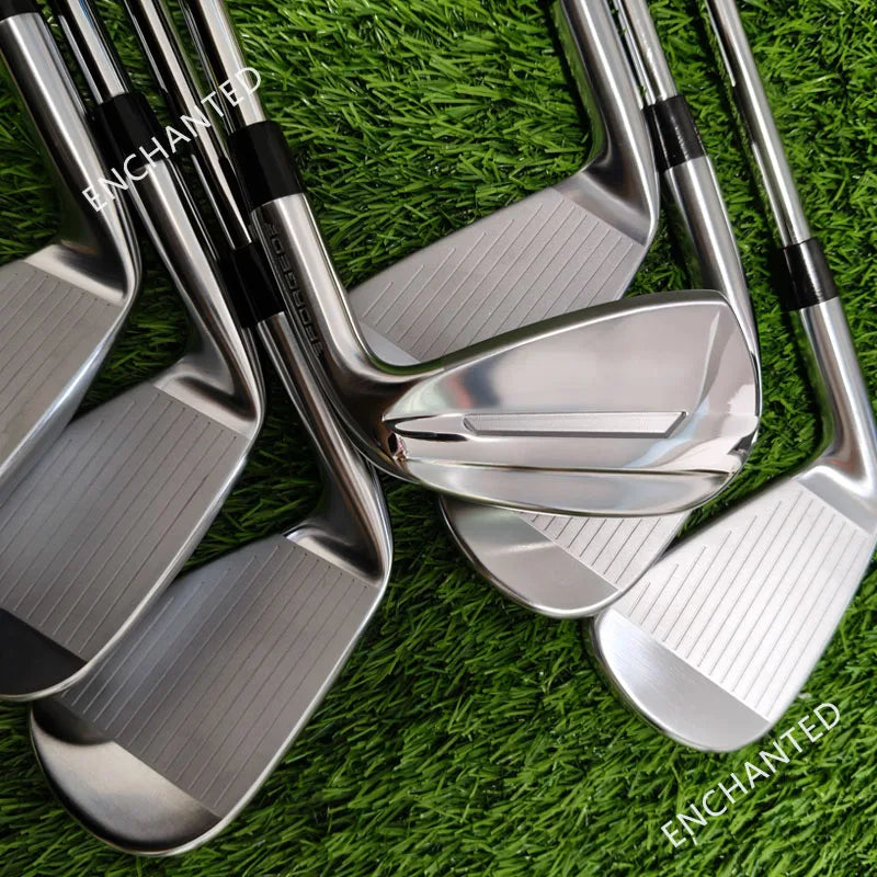 Golf Left Hand Iron, 5th Generation 790 Left Hand Iron or Right Hand Iron, European Tour Hard AMT/S300 Axe, Comes with Cover