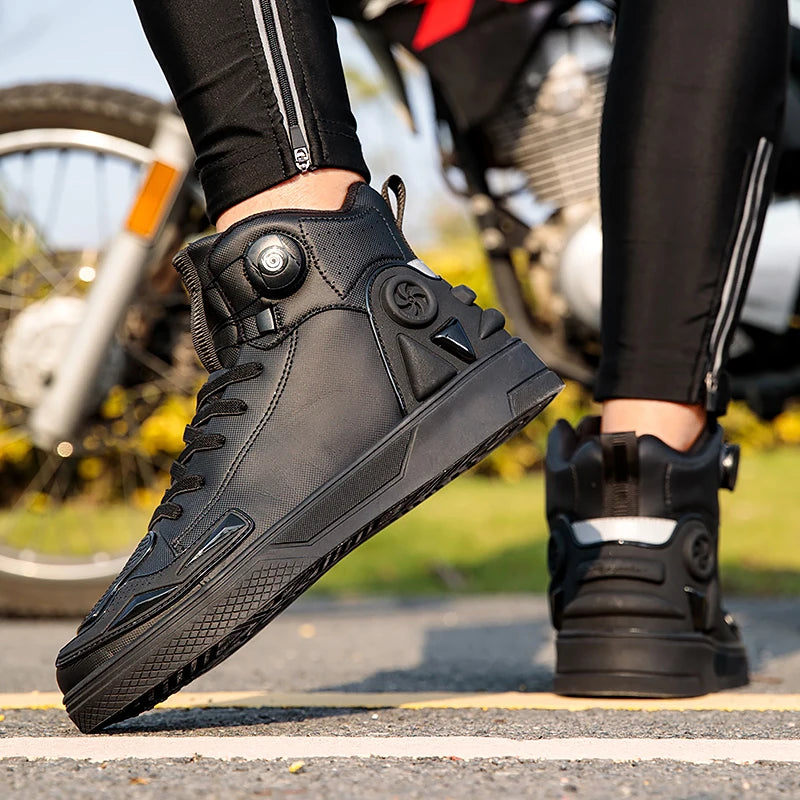 New Men's Motorcycle Shoes Outdoor Breathable Waterproof Men Motorcycle Boots Motos and Bike Riding Ankle Boot Motocross Shoes