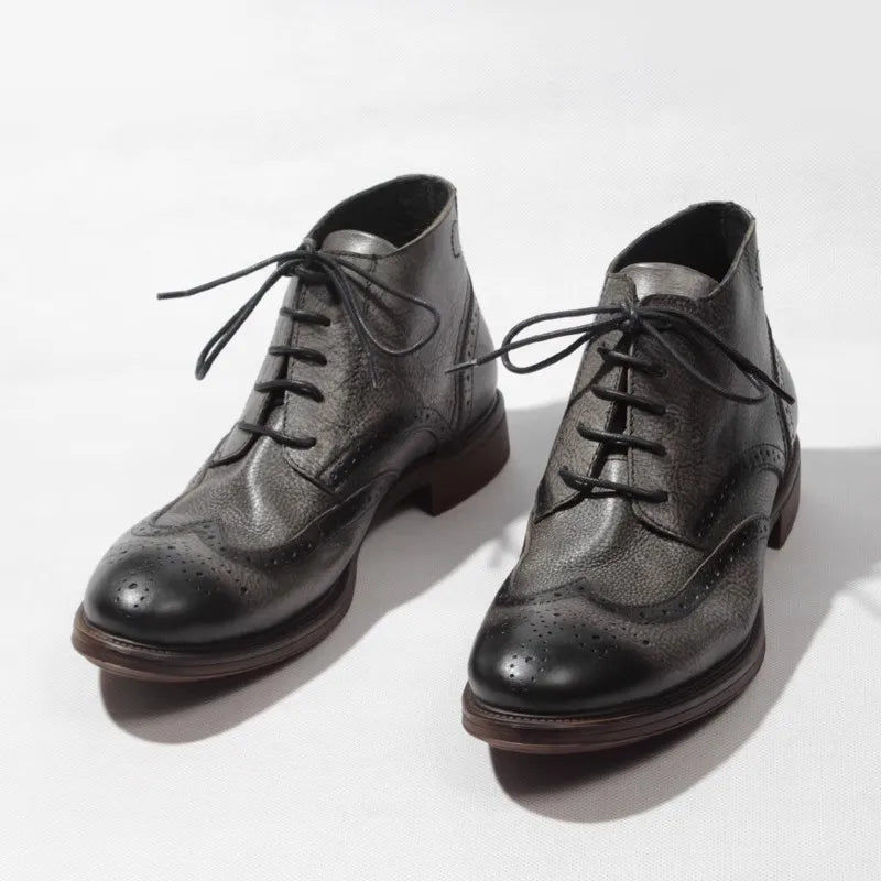 Casual Handmade Vintage Cowhide Genuine Leather Short Boots Men Carving Design High Top Cargo Shoes Men Lace Up Motorcycle Boots